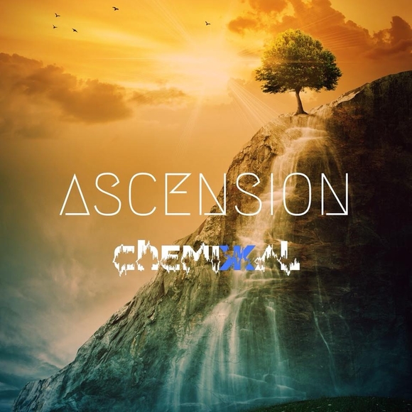 Meet your Posher, Kyle - Picture 1 of 1